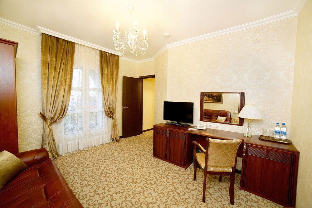 Villa Marina Hotel Krasnodar Zewnętrze zdjęcie